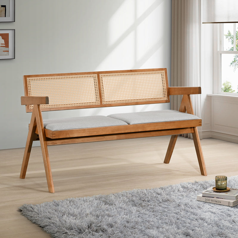 Καναπές Winslow pakoworld διθέσιος ξύλο rubberwood σε ανοιχτό καρυδί χρώμα-ύφασμα ανοιχτό γκρι 130x60x77.5εκ