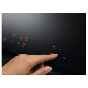 <h2>AEG HK624000XB ΚΕΡΑΜΙΚΗ ΕΣΤΙΑ ΑΥΤΟΝΟΜΗ ΜΕ ΛΕΙΤΟΥΡΓΙΑ ΚΛΕΙΔΩΜΑΤΟΣ 57.6X51.6ΕΚ.</h2>
<section class="one-column">
<h2>Τέλεια εφαρμογή των μαγειρικών σκευών</h2>
<div class="body-text">

Έχοντας τη δυνατότητα να επιλέξετε ανάμεσα σε τρία διαφορετικά μεγέθη ζωνών θερμότητας