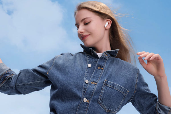 <h2>HUAWEI FREEBUDS SE 2 BLUETOOTH HANDSFREE ΑΚΟΥΣΤΙΚΑ ΜΕ ΘΗΚΗ ΦΟΡΤΙΣΗΣ ΜΑΥΡΑ</h2>
Με εντυπωσιακό φινίρισμα και εργονομική σχεδίαση